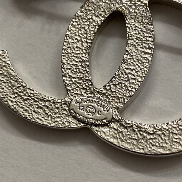 CHANEL CC Silver Crystal Rhinestone Pin Brooch - Picture 5 of 5